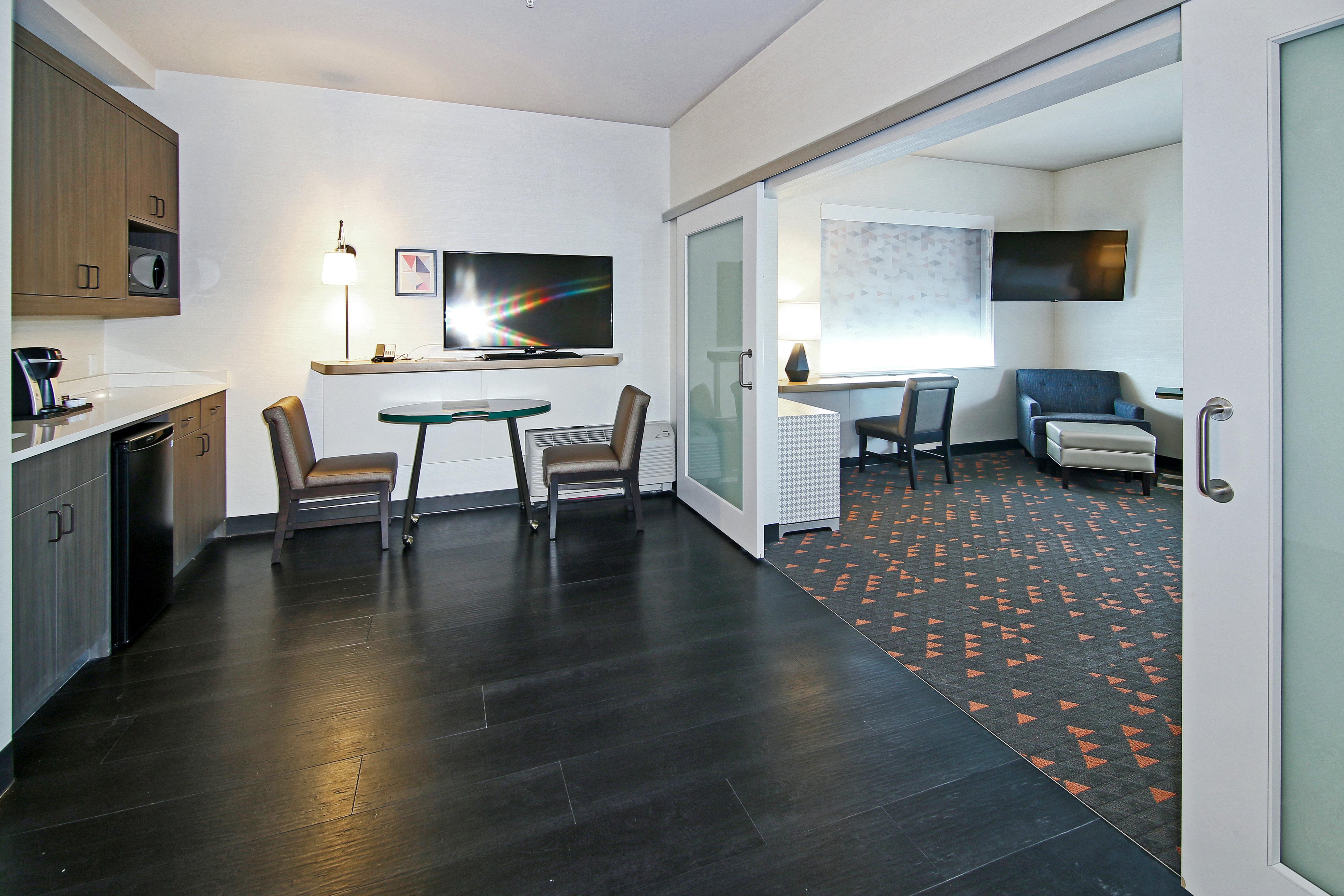 Holiday Inn Hotel & Suites - Calgary Airport North By Ihg Kültér fotó