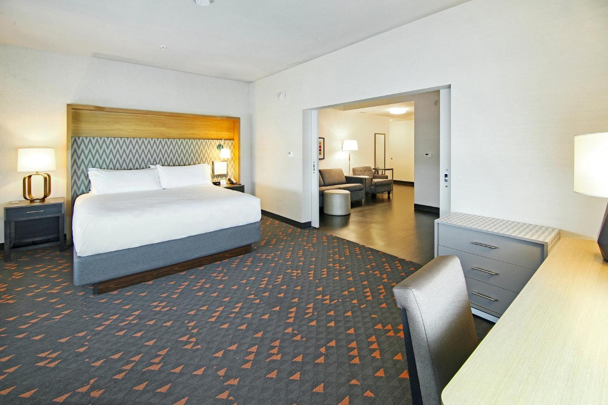 Holiday Inn Hotel & Suites - Calgary Airport North By Ihg Kültér fotó